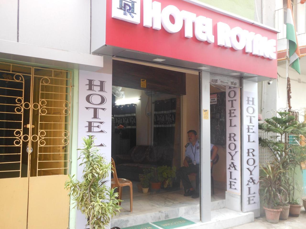 Hotel Royale Calcutá Exterior foto